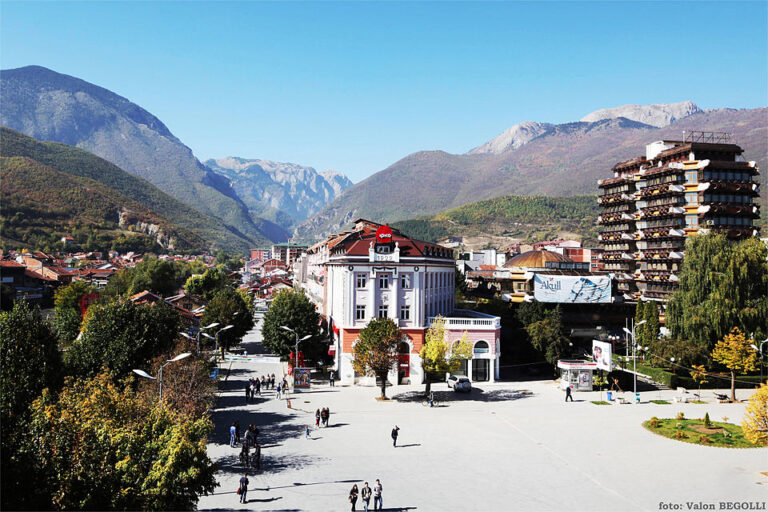960px-Peja