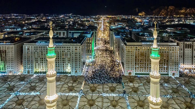 madinah-malam