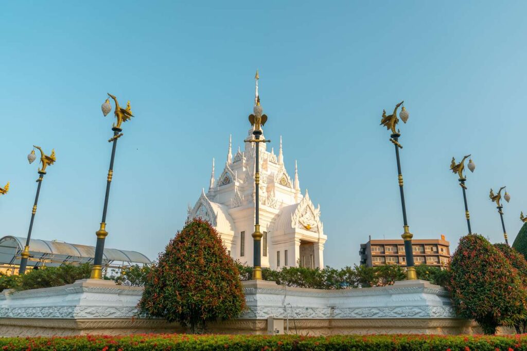 surat-thani-thailand-travel-photo-20230510230408426-main-image